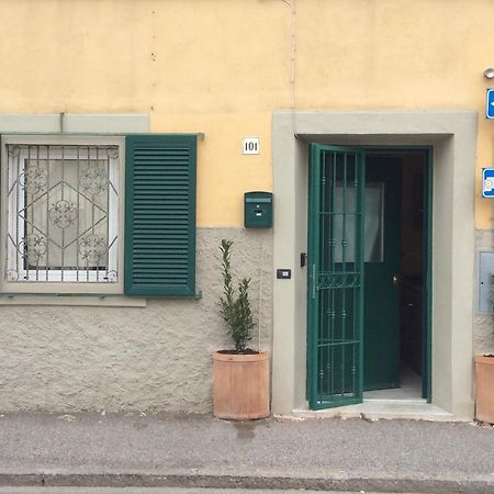 利沃诺Casa Il Girasole公寓 外观 照片